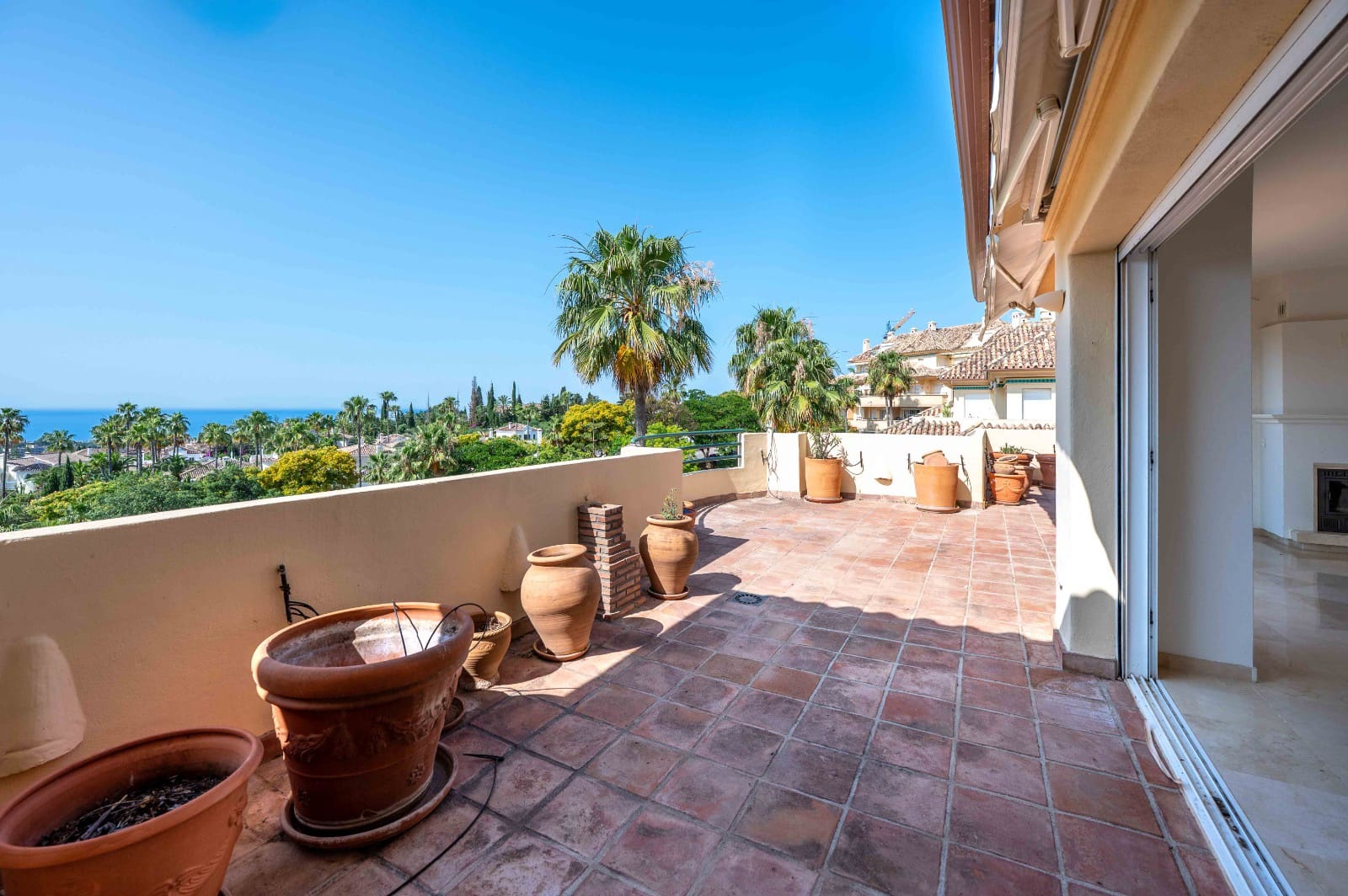 3 soverom Leilighet til salgs i Elviria med svømmebasseng garasje - € 997 000 (Ref: 9713381)