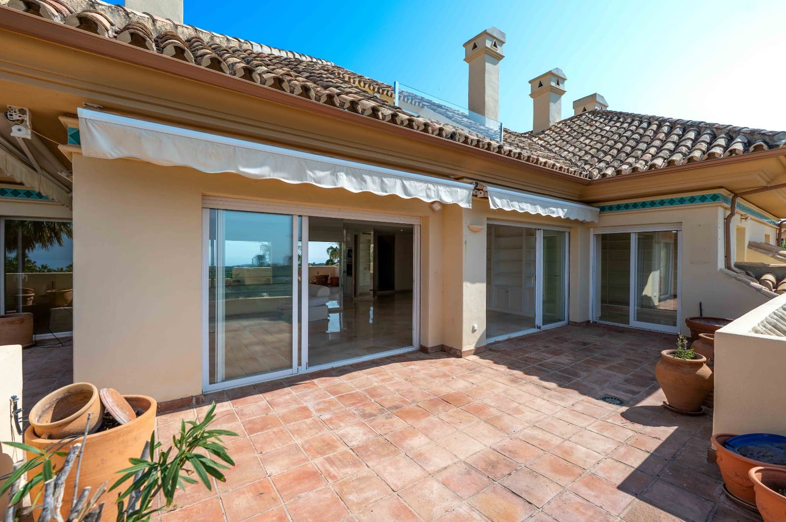 3 soverom Leilighet til salgs i Elviria med svømmebasseng garasje - € 997 000 (Ref: 9713381)