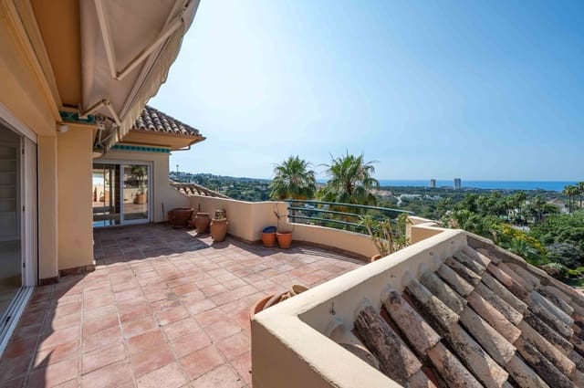 3 chambre Appartement à vendre à Elviria, Marbella avec piscine garage - 997 000 € (Ref: 9713381)