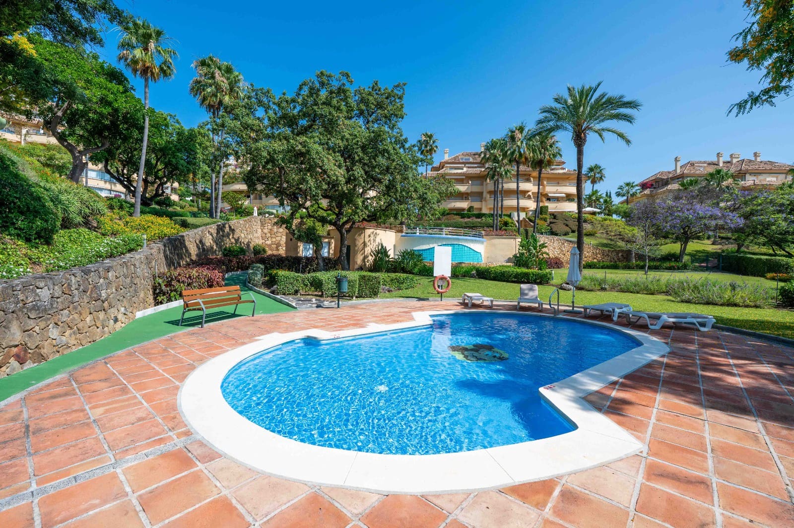 3 soverom Leilighet til salgs i Elviria med svømmebasseng garasje - € 997 000 (Ref: 9713381)