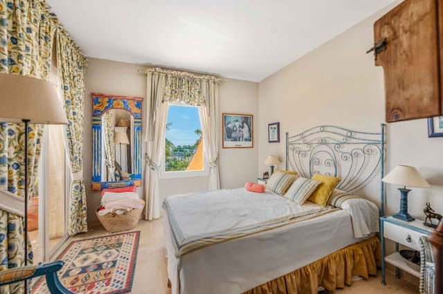 3 slaapkamer Penthouse te koop in Elviria, Marbella met zwembad garage - € 1.190.000 (Ref: 9725101)