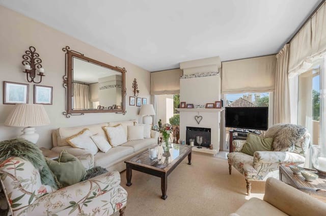 3 slaapkamer Penthouse te koop in Elviria, Marbella met zwembad garage - € 1.190.000 (Ref: 9725101)