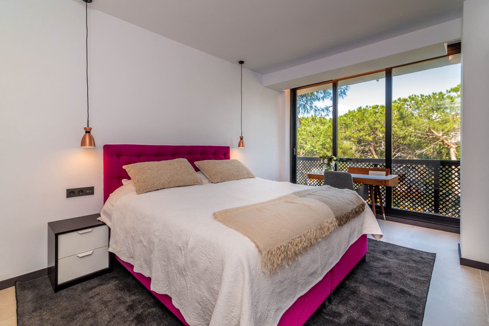 3 sovrum Strandlägenhet till salu i Elviria med pool - 735 000 € (Ref: 9800005)