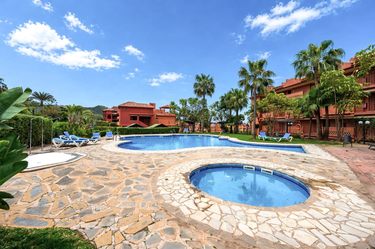 2 camera da letto Appartamento in vendita in Marbella con piscina garage - 325.000 € (Rif: 9815181)
