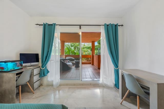 2 camera da letto Appartamento in vendita in Cabopino - Artola, Marbella con piscina garage - 325.000 € (Rif: 9815181)