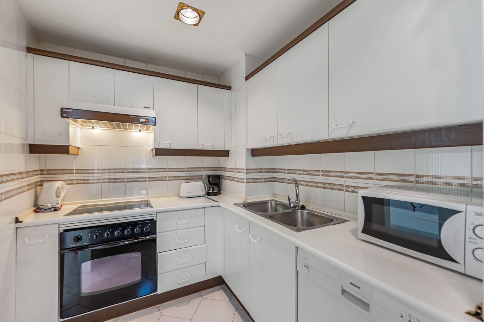 2 bedroom Apartment for sale in Miraflores with pool - € 465,000 (Ref: 9834603)