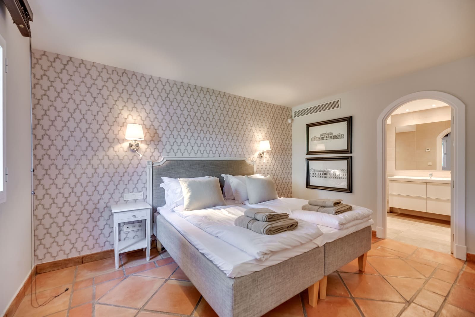 6 quarto Moradia para venda em Elviria com piscina garagem - 2 850 000 € (Ref: 9848215)