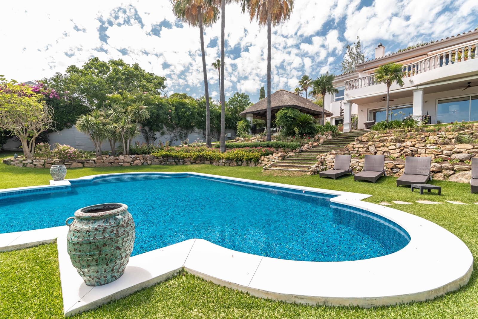 6 quarto Moradia para venda em Elviria com piscina garagem - 2 850 000 € (Ref: 9848215)