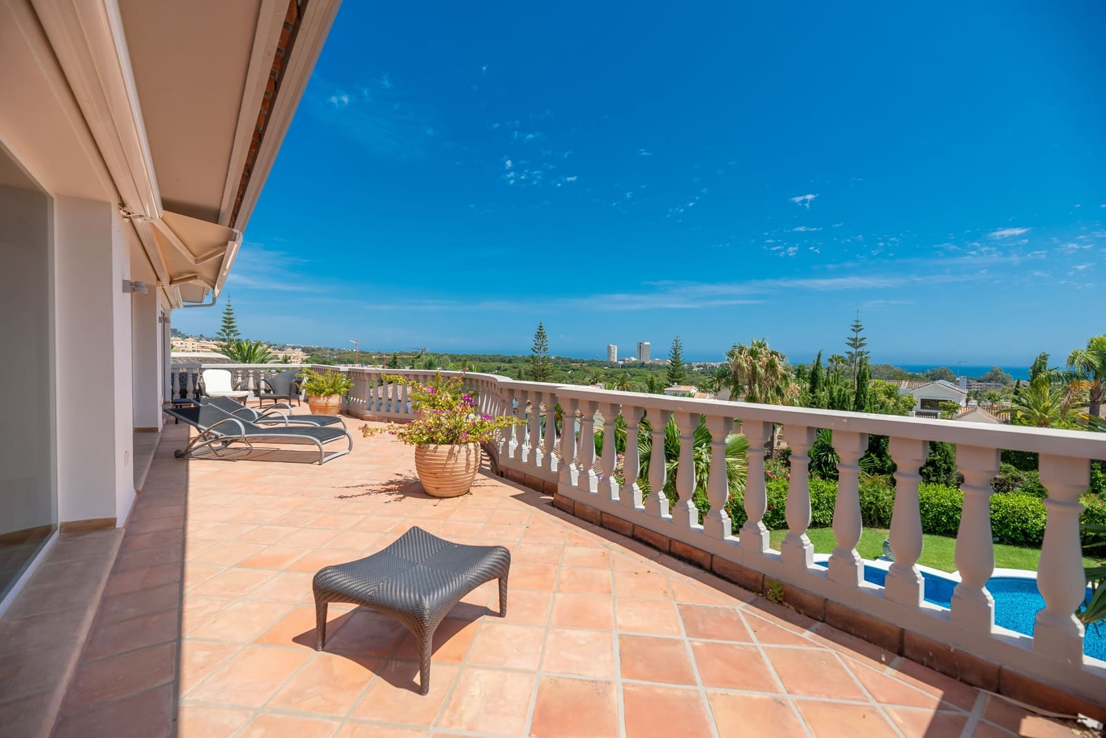 6 quarto Moradia para venda em Elviria com piscina garagem - 2 850 000 € (Ref: 9848215)