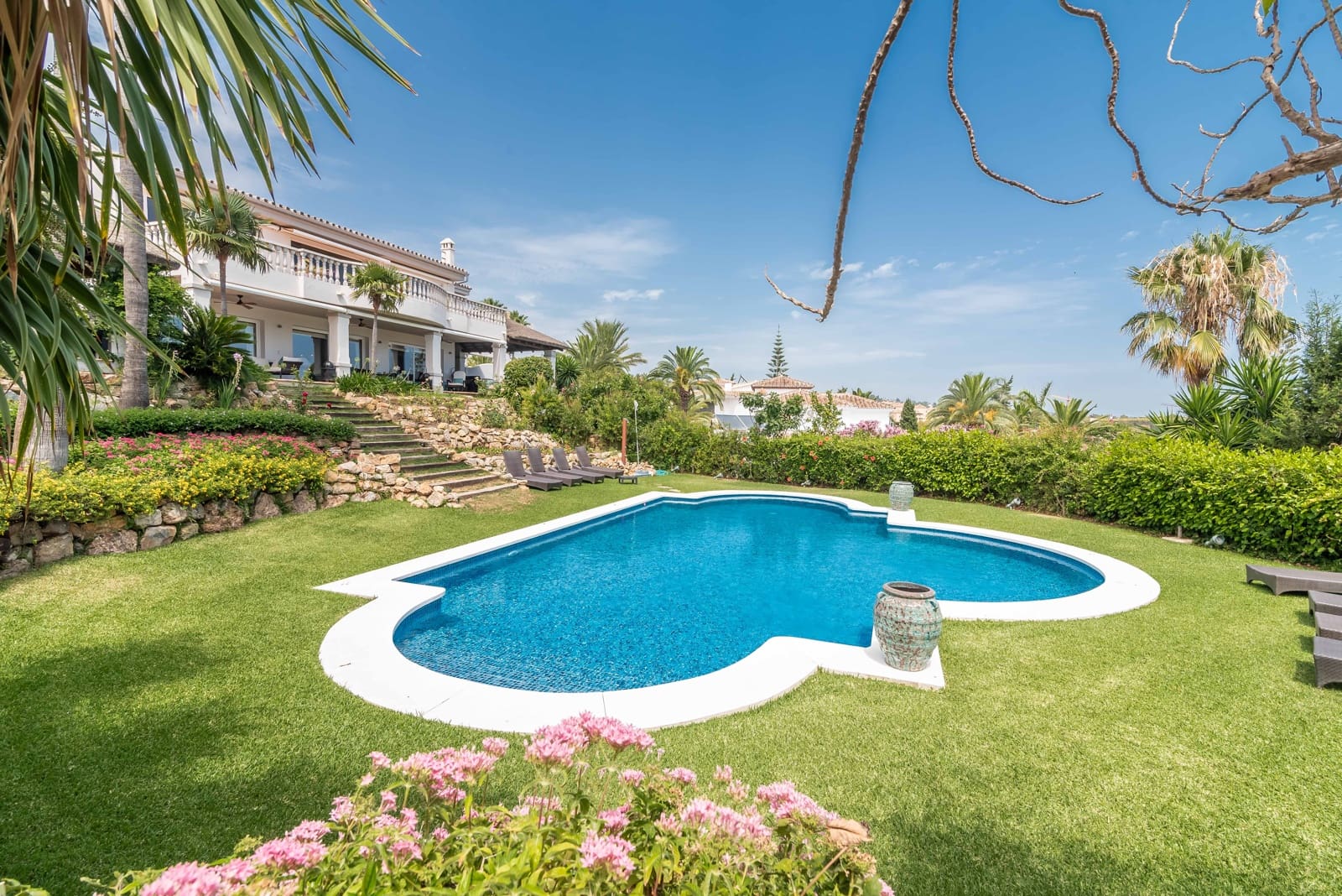 6 quarto Moradia para venda em Elviria com piscina garagem - 2 850 000 € (Ref: 9848215)