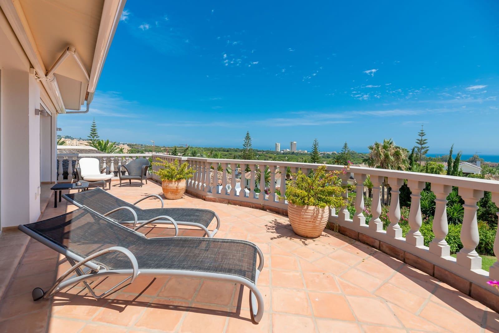 6 quarto Moradia para venda em Elviria com piscina garagem - 2 850 000 € (Ref: 9848215)