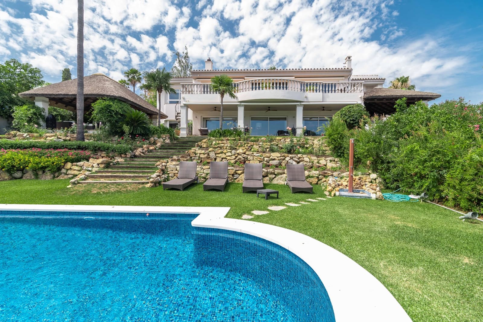 6 quarto Moradia para venda em Elviria com piscina garagem - 2 850 000 € (Ref: 9848215)