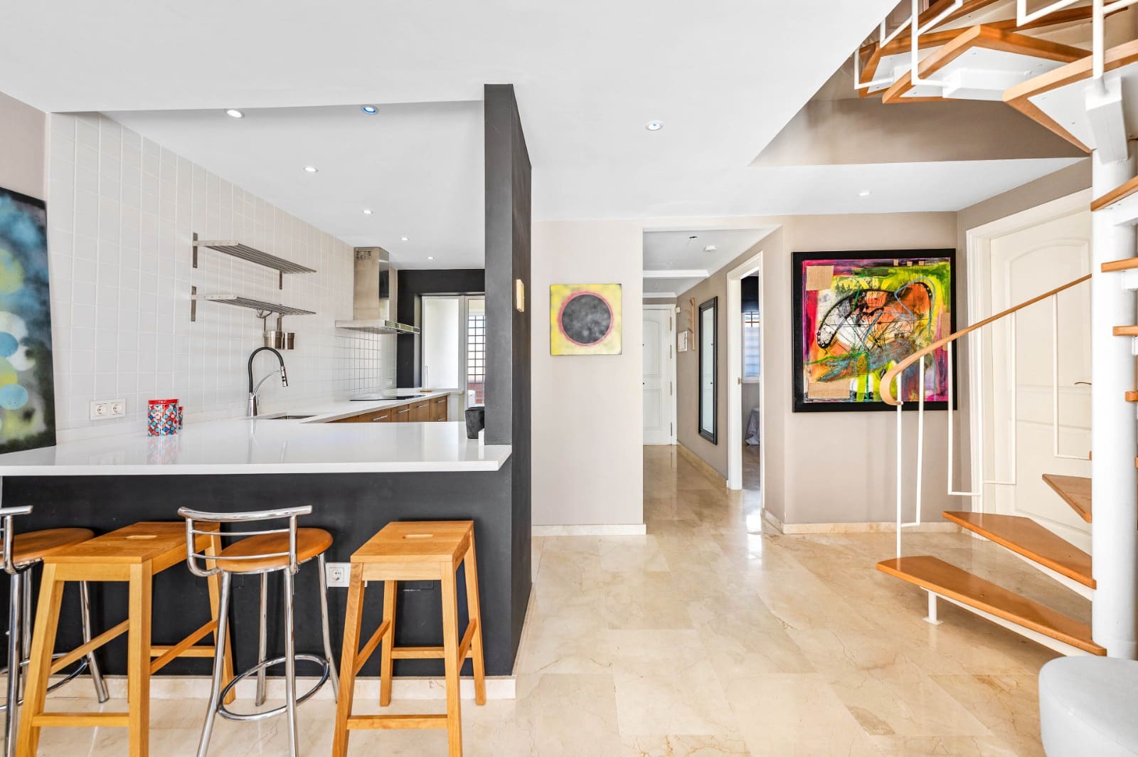 2 Zimmer Apartment zu verkaufen in Elviria mit Pool Garage - 550.000 € (Ref: 9938645)