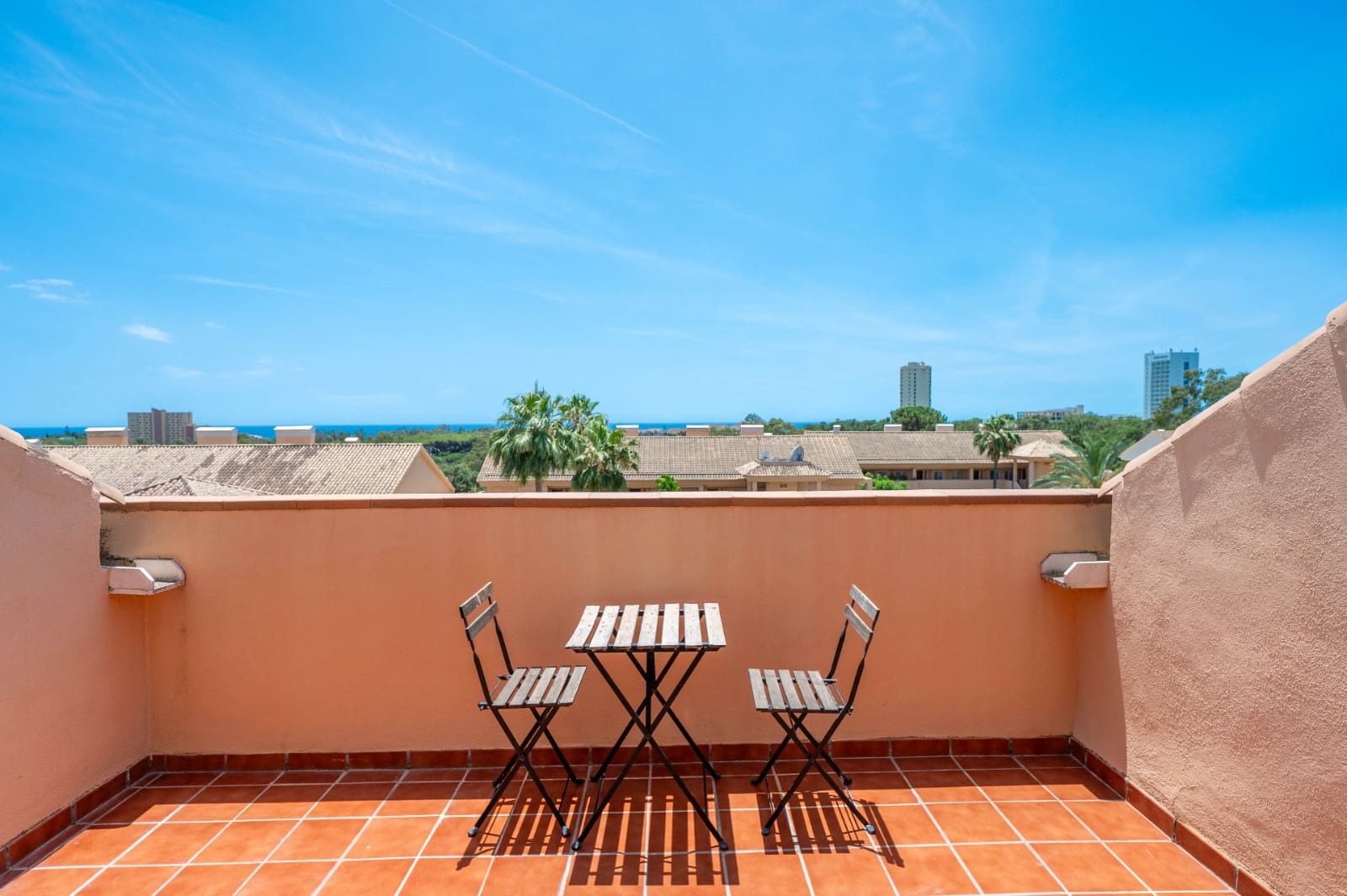 2 Zimmer Apartment zu verkaufen in Elviria mit Pool Garage - 550.000 € (Ref: 9938645)