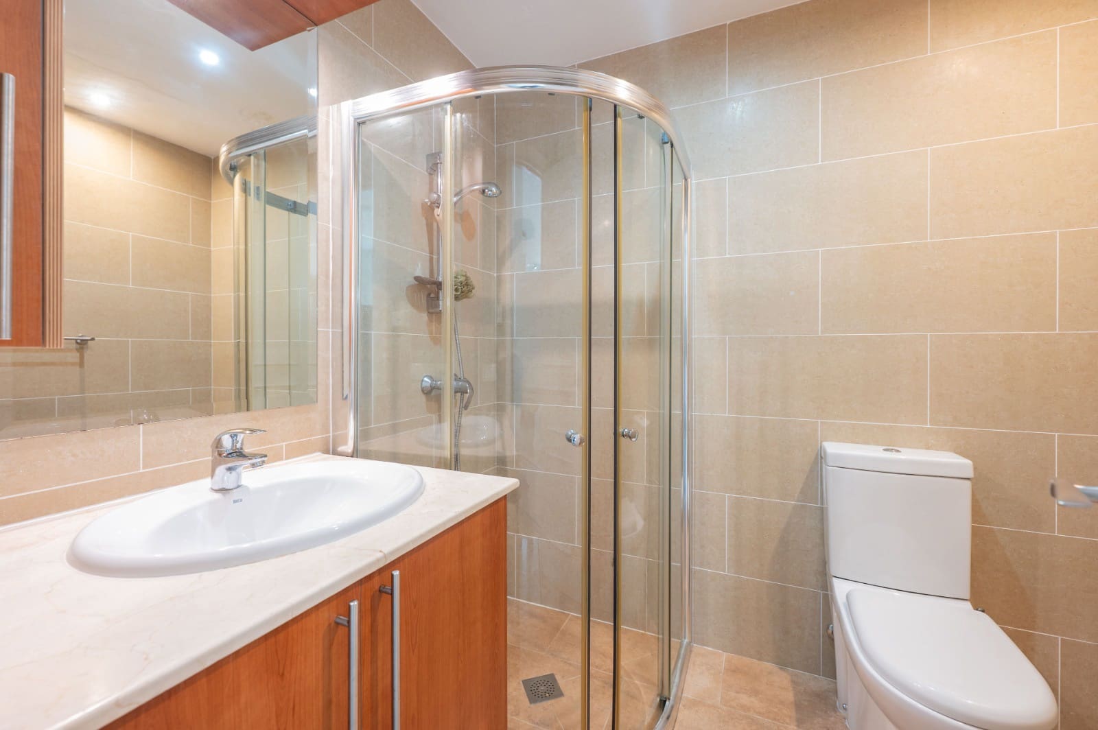 2 Zimmer Apartment zu verkaufen in Calahonda mit Pool Garage - 374.000 € (Ref: 9938721)
