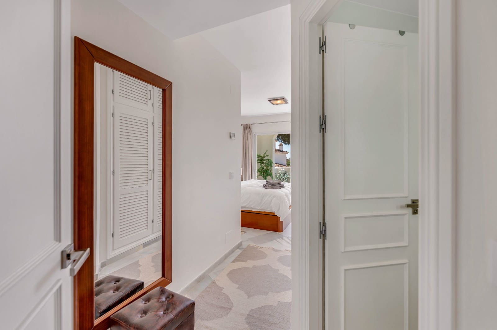 3 Zimmer Apartment zu verkaufen in Elviria mit Pool - 560.000 € (Ref: 9954546)