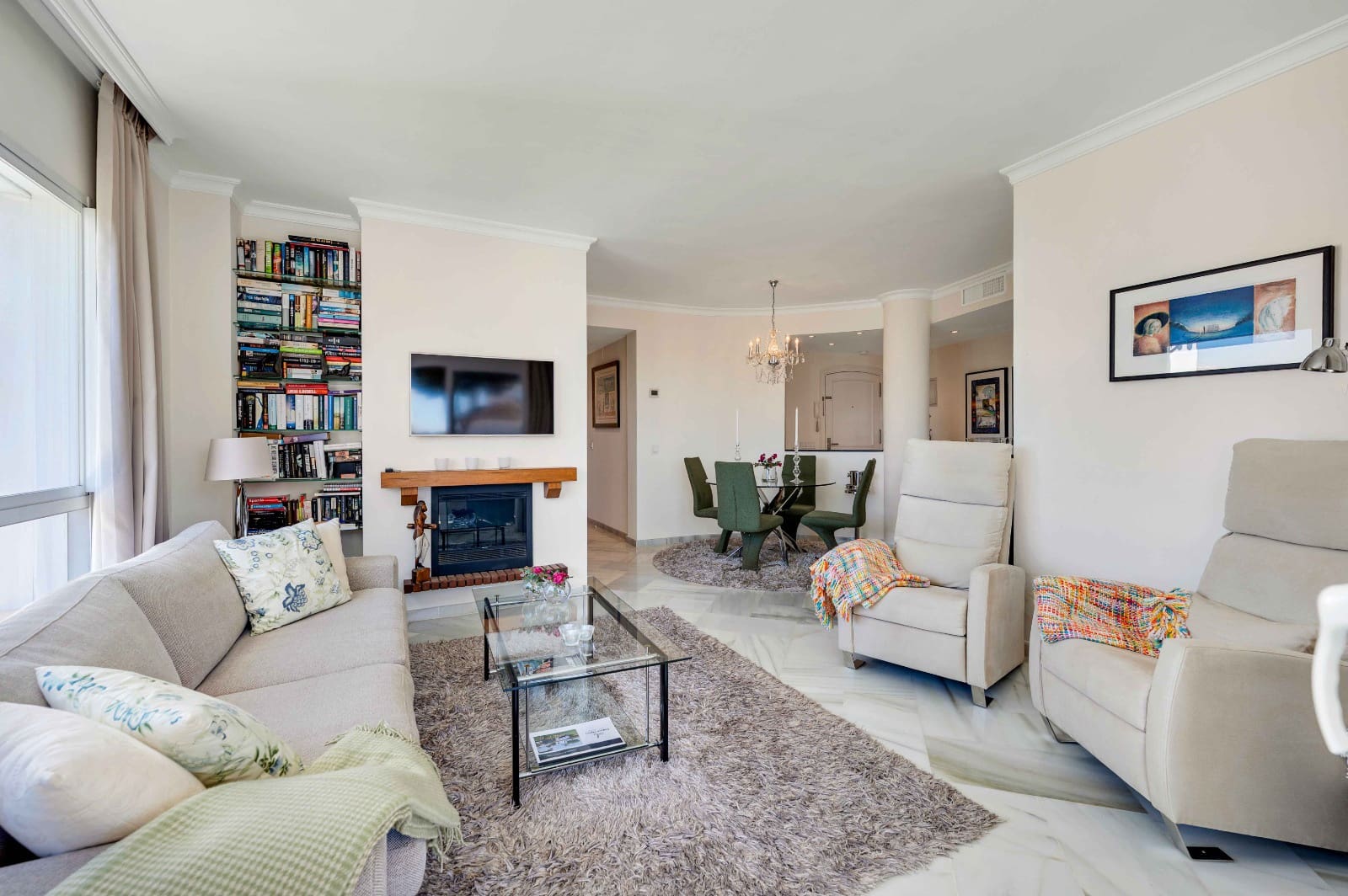 3 Zimmer Apartment zu verkaufen in Elviria mit Pool - 560.000 € (Ref: 9954546)