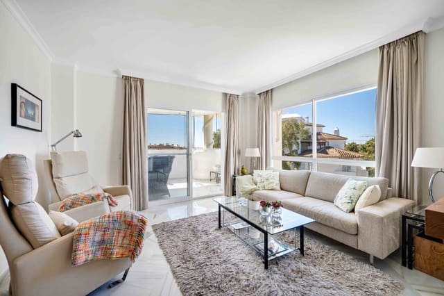 3 quarto Apartamento para venda em Elviria, Marbella com piscina - 560 000 € (Ref: 9954546)