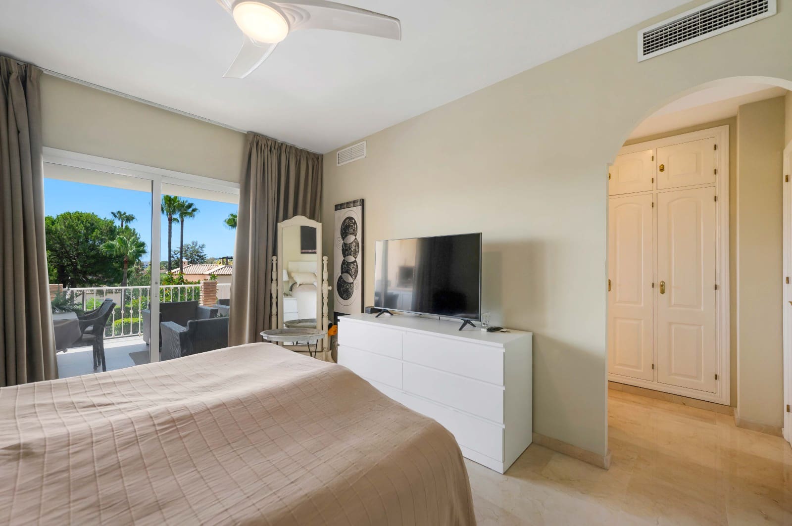 3 camera da letto Appartamento in vendita in Nueva Andalucia con piscina - 565.000 € (Rif: 9954548)