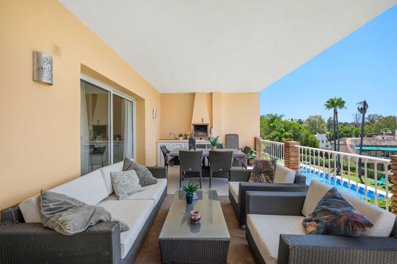 3 camera da letto Appartamento in vendita in Nueva Andalucia con piscina - 565.000 € (Rif: 9954548)