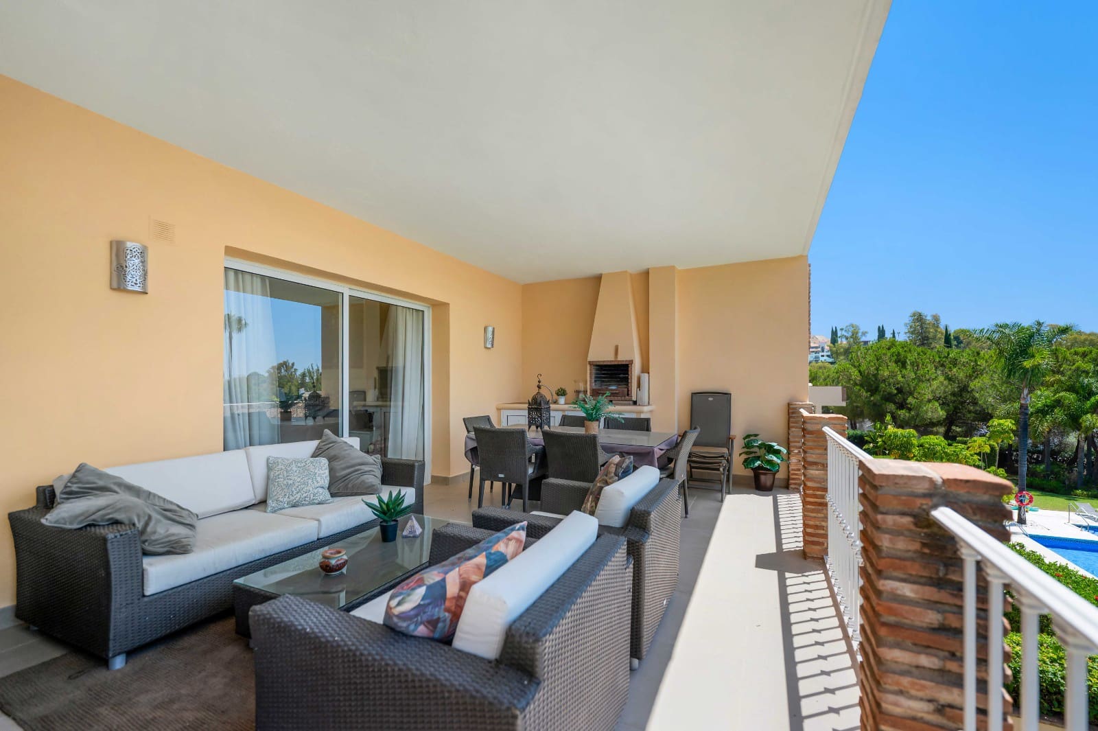 3 camera da letto Appartamento in vendita in Nueva Andalucia con piscina - 565.000 € (Rif: 9954548)