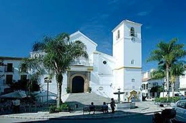 6 soveværelse Villa til salg i Coin - € 1.900.000 (Ref: 3123057)