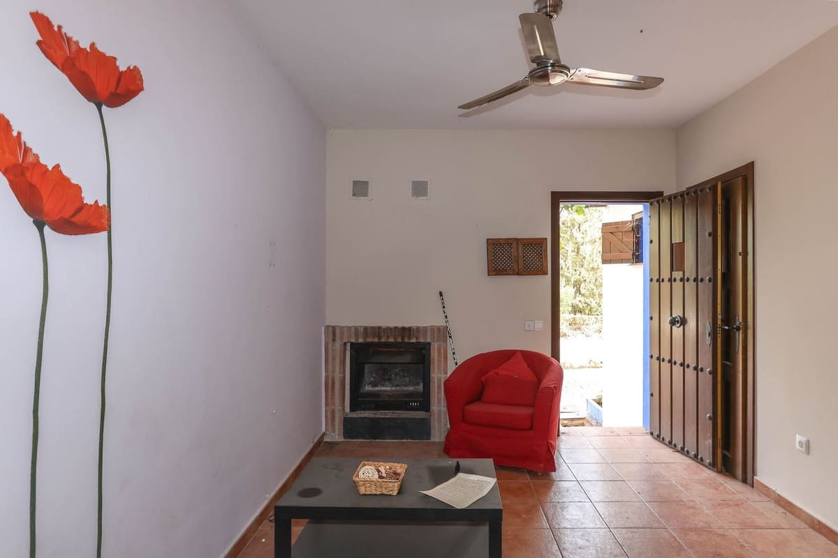 14 soveværelse Hotel til salg i Guaro med swimmingpool garage - € 780.000 (Ref: 3123089)