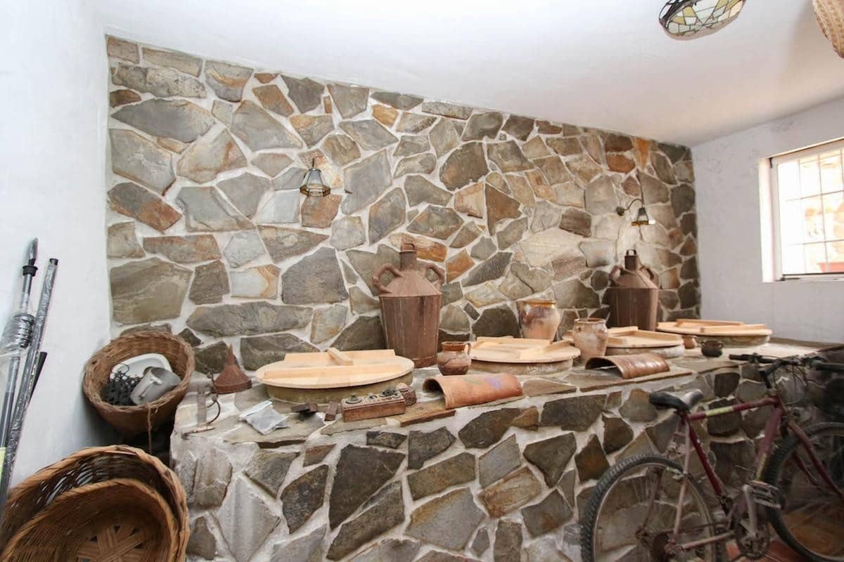 7 camera da letto Casa in vendita in Guaro - 430.000 € (Rif: 3228916)