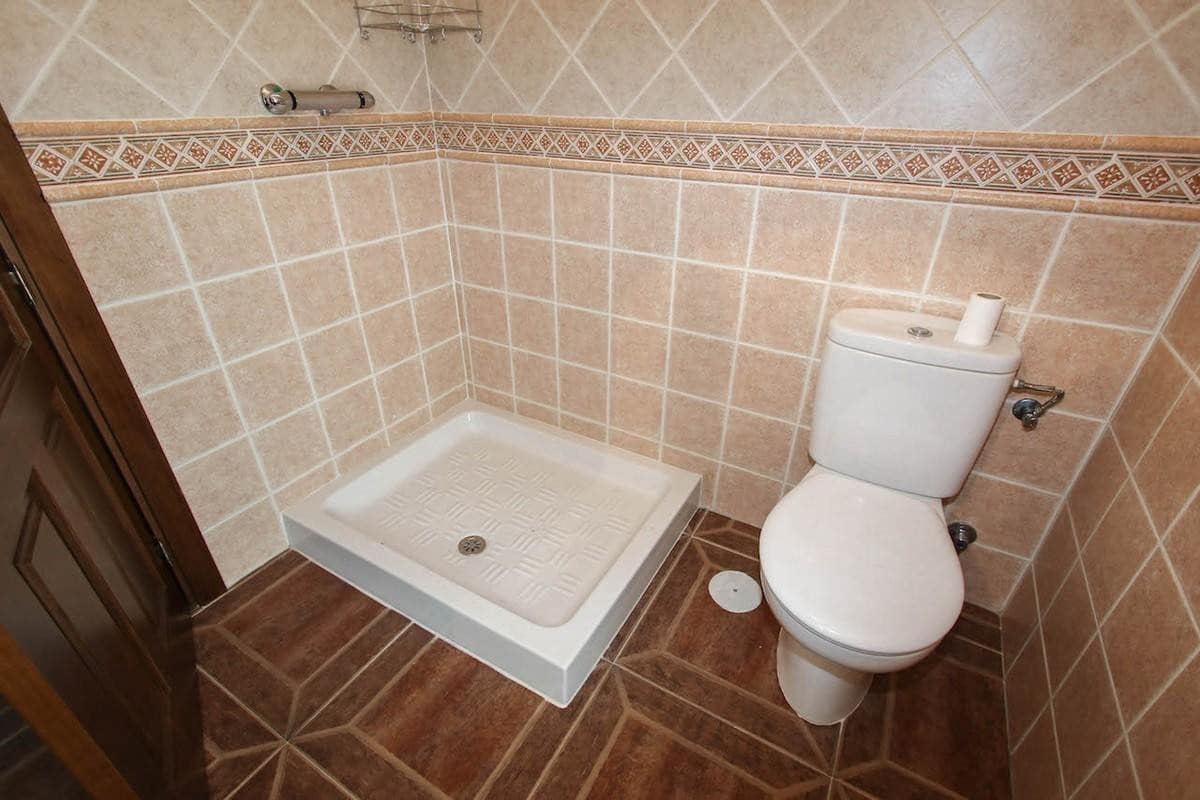 7 Zimmer Haus zu verkaufen in Guaro - 430.000 € (Ref: 3228916)