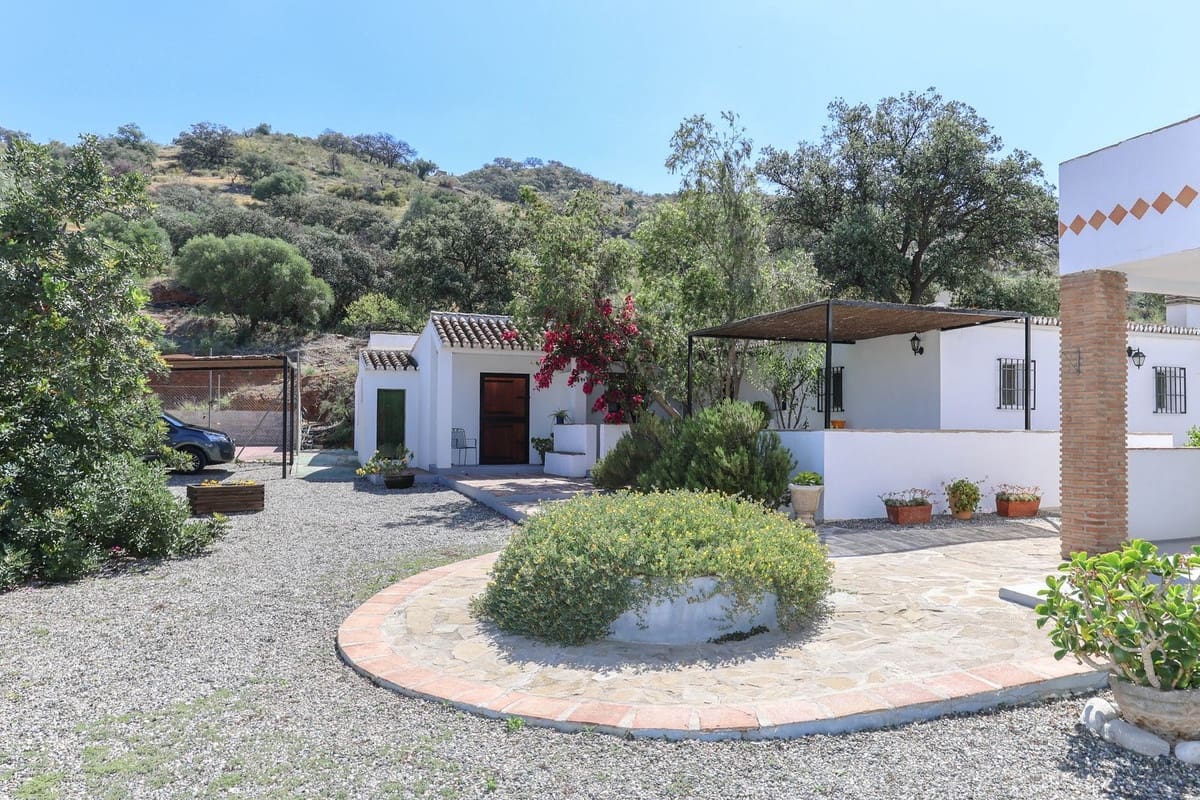 7 soverom Hotell til salgs i Alora - € 1 195 000 (Ref: 3470790)