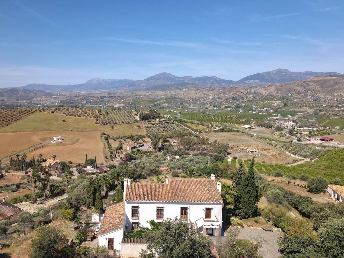 7 soverom Hotell til salgs i Alora - € 1 195 000 (Ref: 3470790)