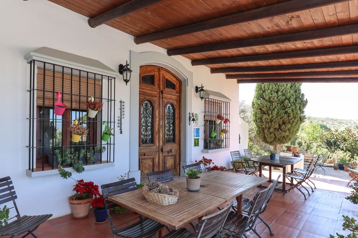 Hotel de 7 habitaciones en Alora en venta - 1.195.000 € (Ref: 3470790)