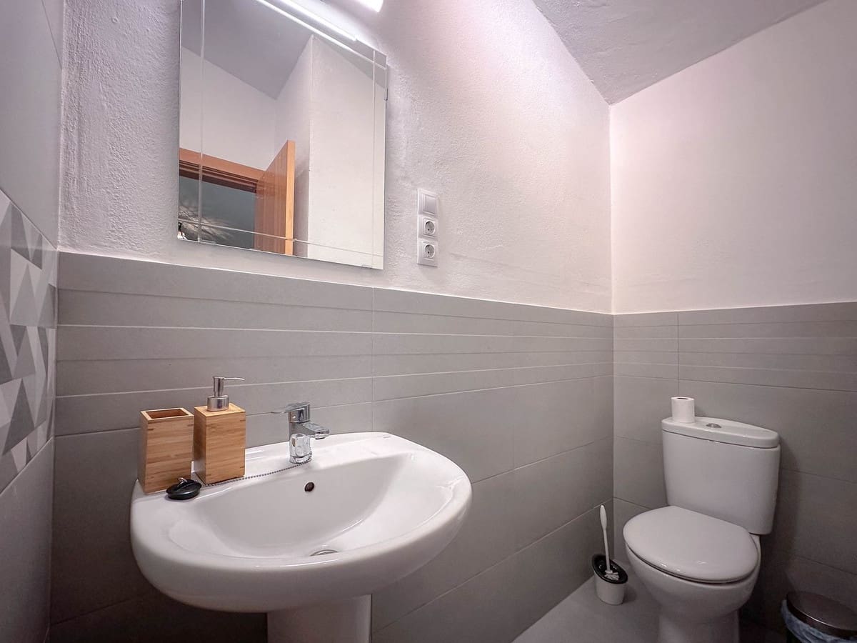 Hotel de 7 habitaciones en Alora en venta - 1.195.000 € (Ref: 3470790)