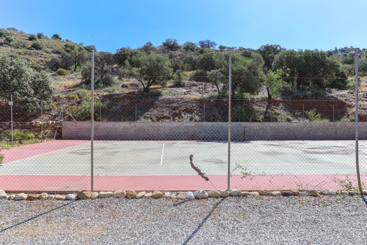 Hotel de 7 habitaciones en Alora en venta - 1.195.000 € (Ref: 3470790)