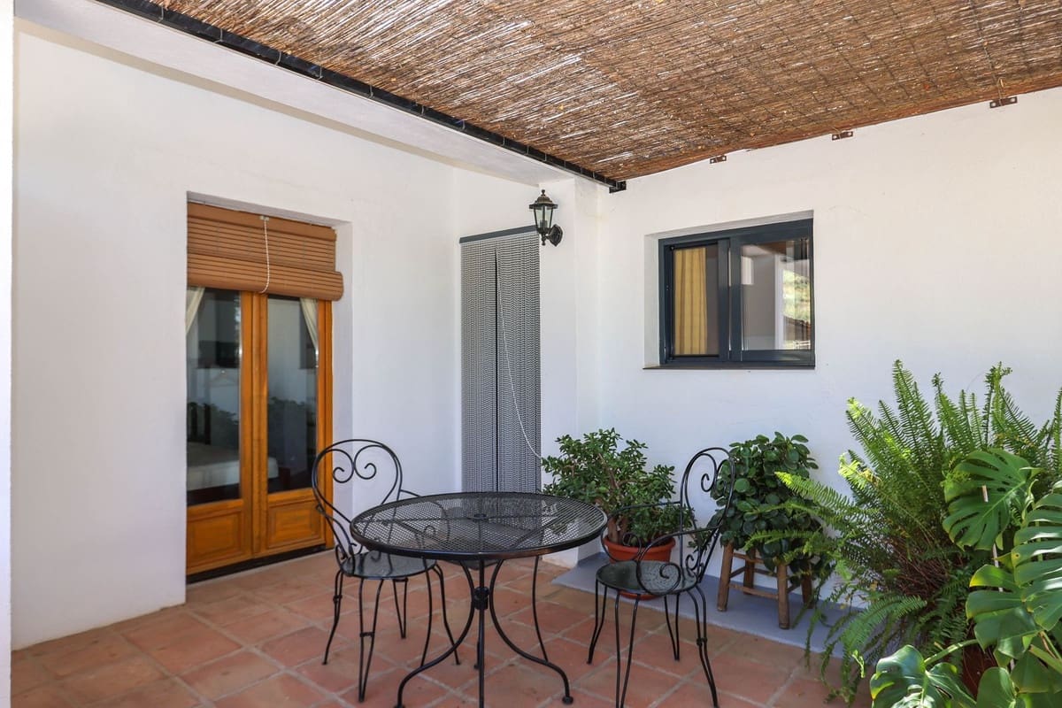 Hotel de 7 habitaciones en Alora en venta - 1.195.000 € (Ref: 3470790)