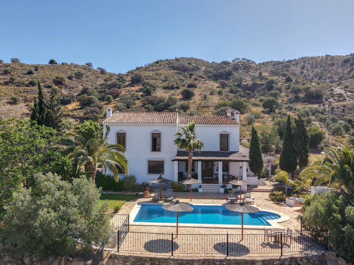 Hotel de 7 habitaciones en Alora en venta - 1.195.000 € (Ref: 3470790)