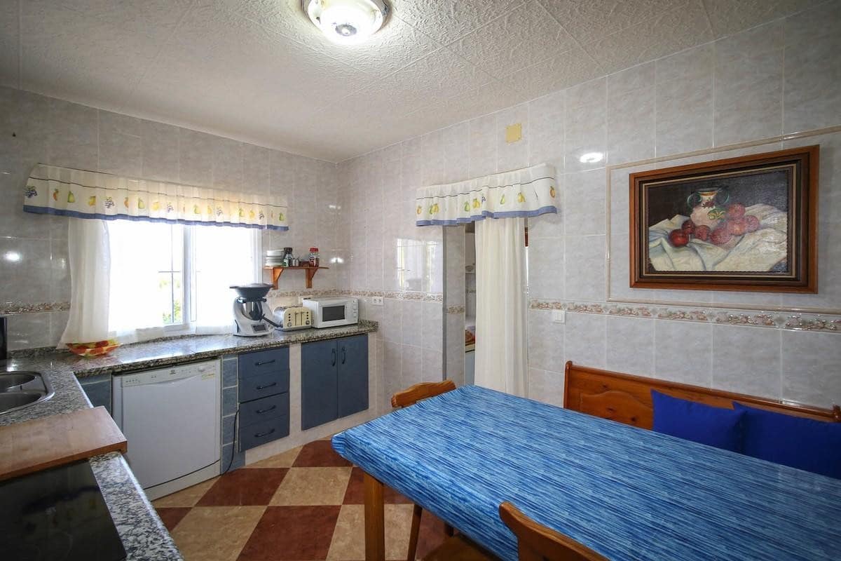 5 quarto Moradia para venda em Alhaurin de la Torre - 997 000 € (Ref: 4123962)