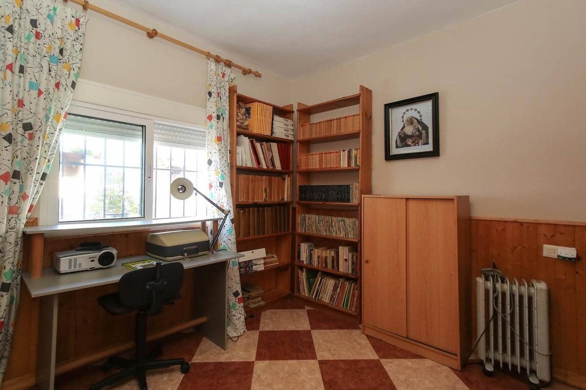 5 quarto Moradia para venda em Alhaurin de la Torre - 997 000 € (Ref: 4123962)