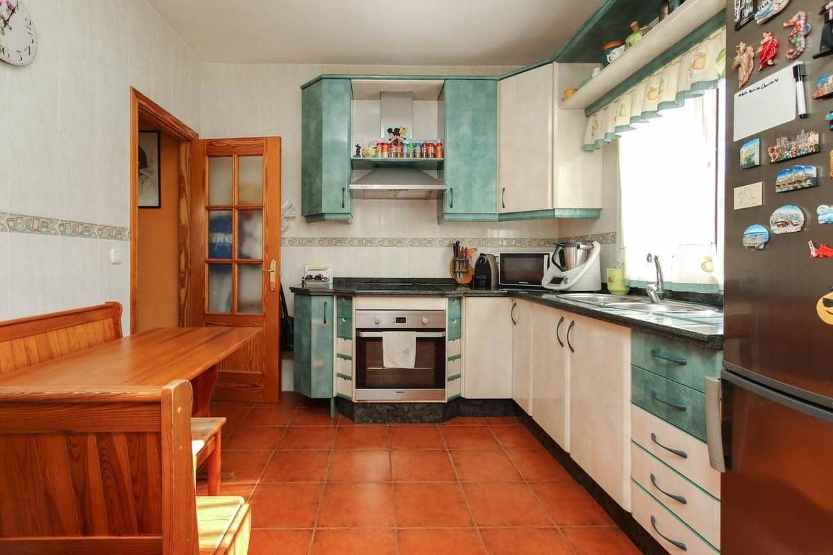 5 quarto Moradia para venda em Alhaurin de la Torre - 997 000 € (Ref: 4123962)