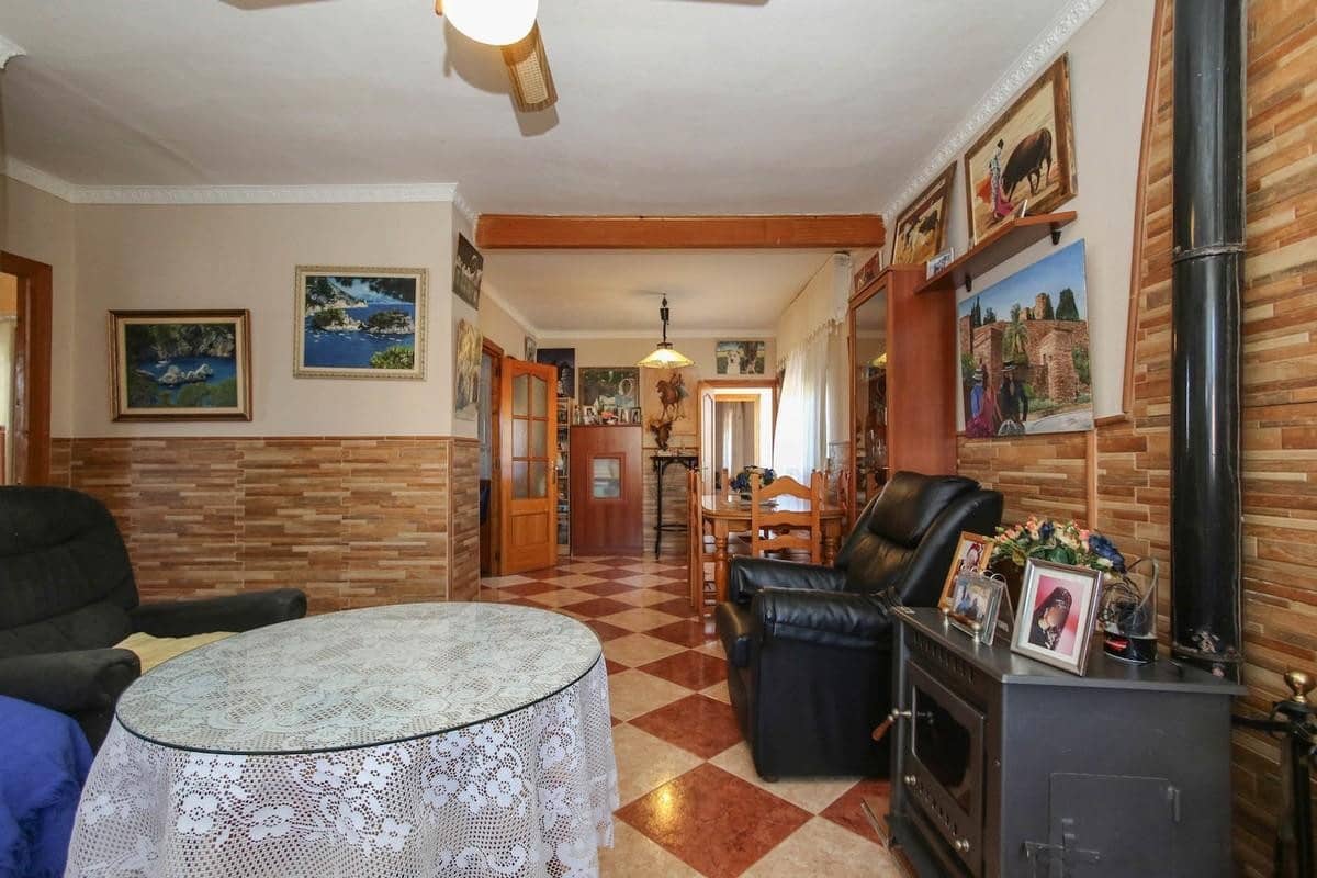 5 bedroom Villa for sale in Alhaurin de la Torre - € 997,000 (Ref: 4123962)