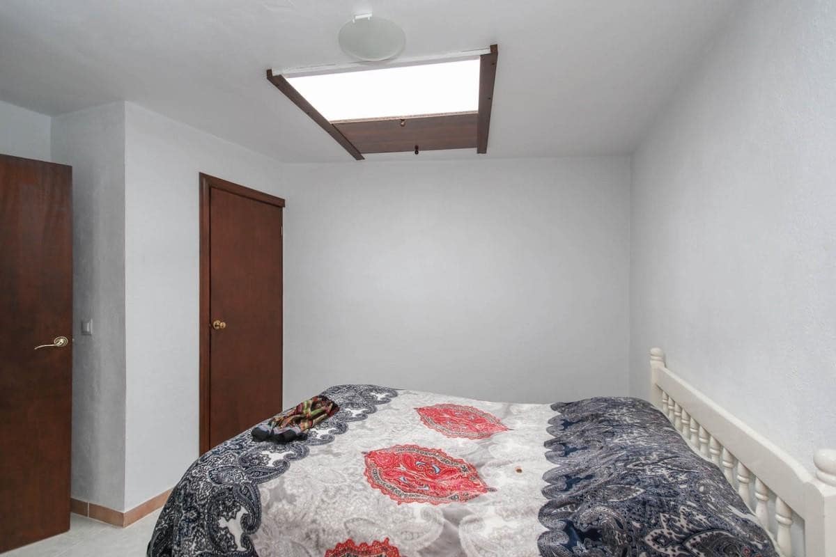 3 makuuhuone Omakotitalo myytävänä paikassa Tolox - 159 950 € (Ref: 4463365)