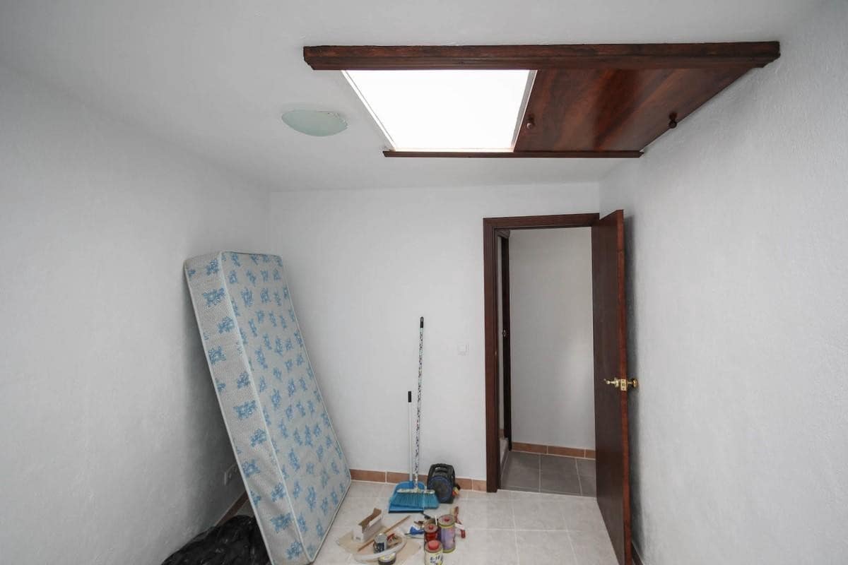 3 makuuhuone Omakotitalo myytävänä paikassa Tolox - 159 950 € (Ref: 4463365)