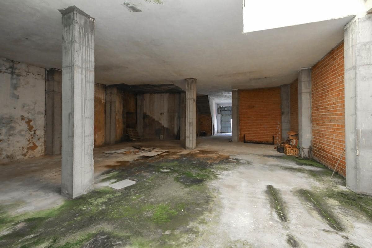 Erhverv til salg i Guaro - € 295.000 (Ref: 4544696)