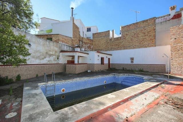 Comercial para venda em Guaro - 295 000 € (Ref: 4544696)