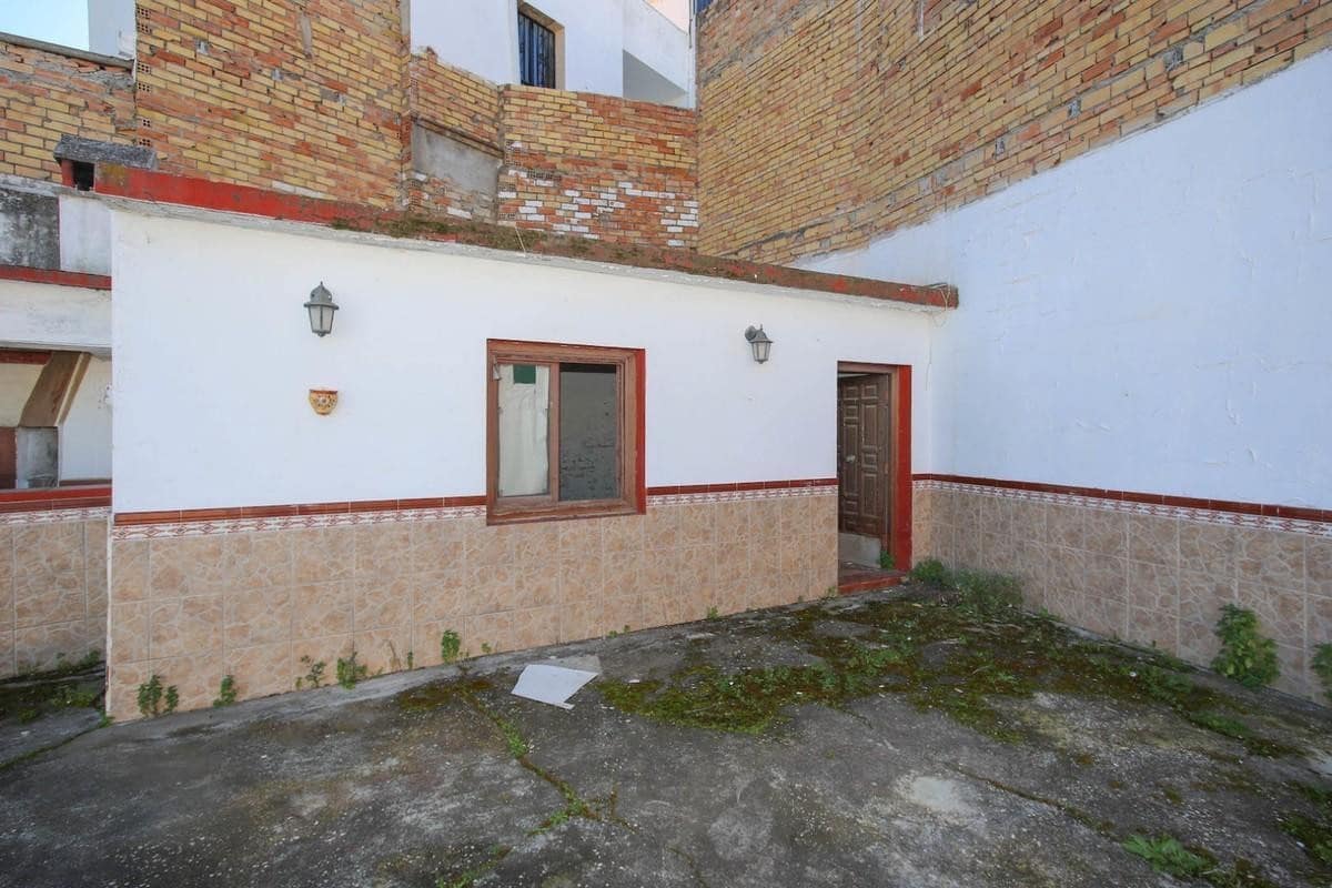 Erhverv til salg i Guaro - € 295.000 (Ref: 4544696)