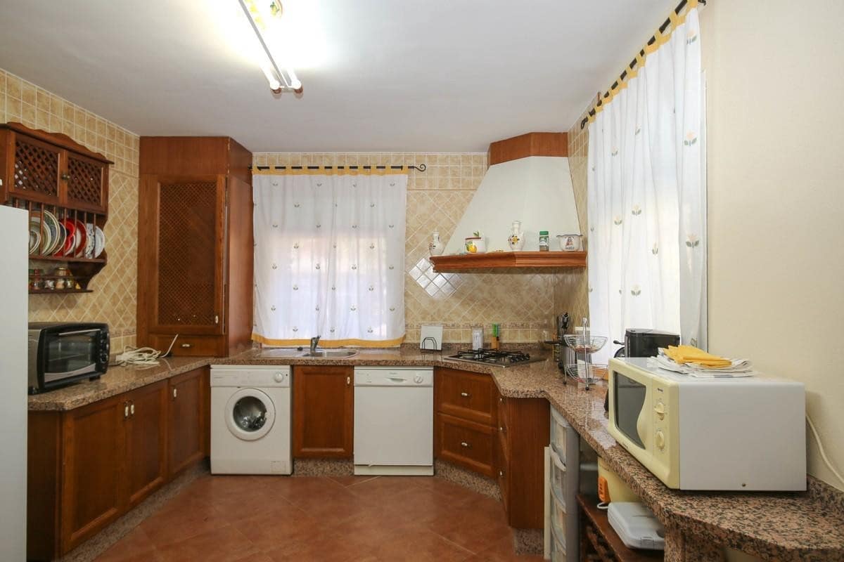 5 soverom Villa til salgs i Monda - € 480 000 (Ref: 4836649)