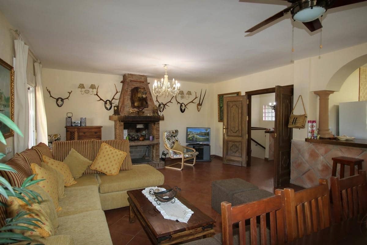 5 soverom Villa til salgs i Monda - € 480 000 (Ref: 4836649)