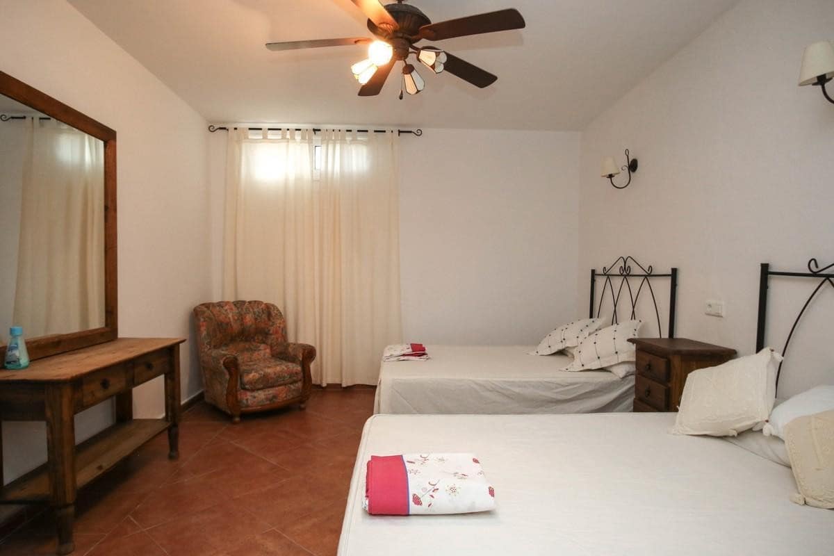 5 camera da letto Villa in vendita in Monda - 480.000 € (Rif: 4836649)