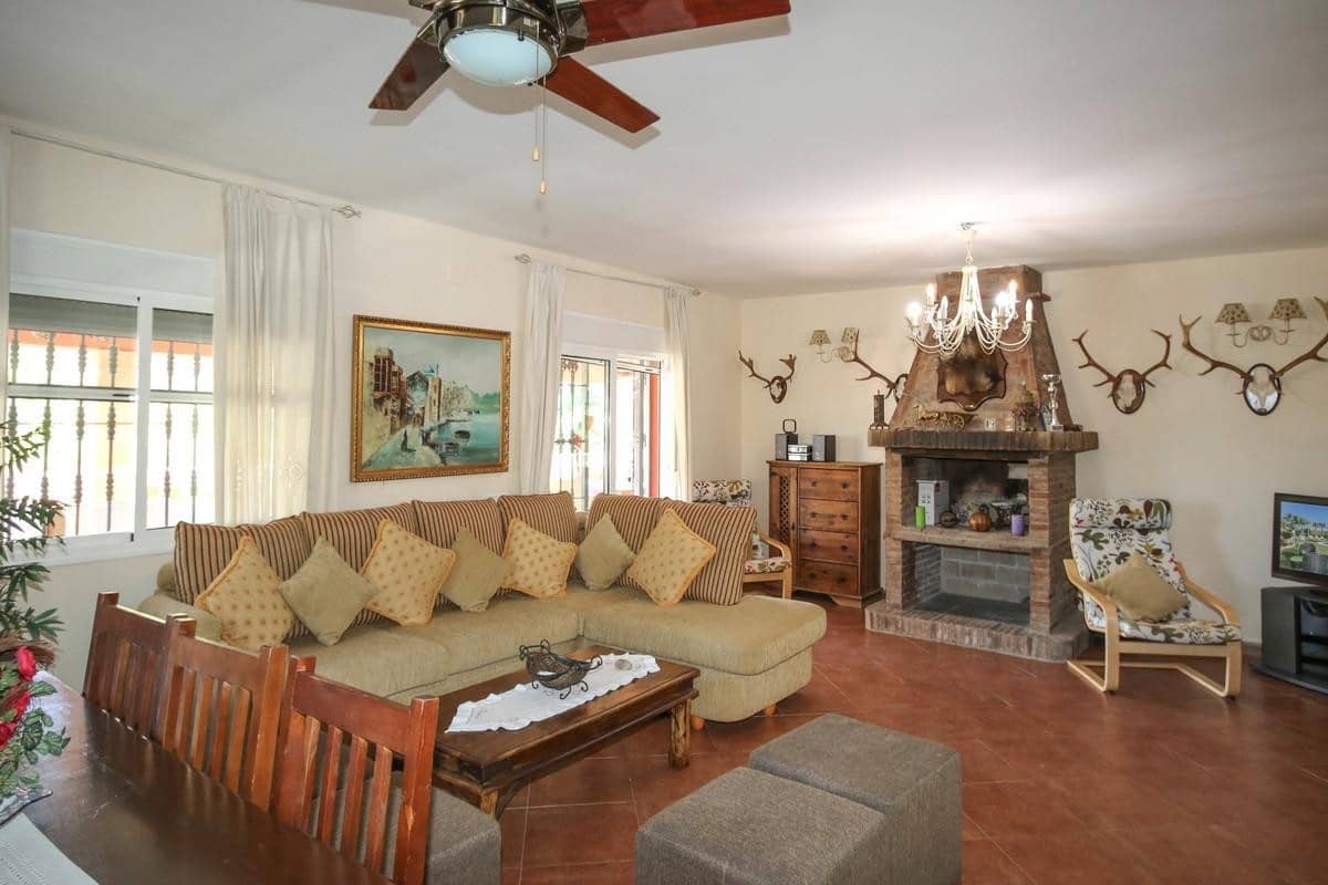 5 camera da letto Villa in vendita in Monda - 480.000 € (Rif: 4836649)