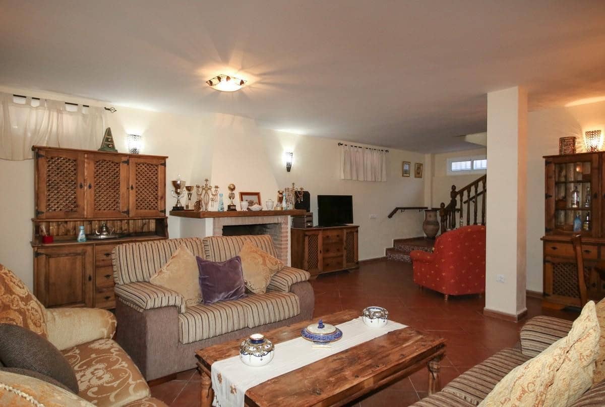 5 camera da letto Villa in vendita in Monda - 480.000 € (Rif: 4836649)